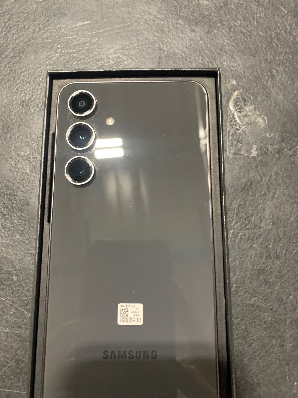 Photo 1 of SAMSUNG Galaxy S24 FE AI Phone, 256GB Unlocked Android Smartphone, High-Res 50MP Camera, Long Battery Life, Brighter Display Screen, US Version, 2024, US 1 Yr Manufacturer Warranty, Graphite