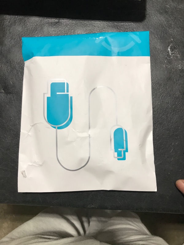 Photo 1 of AINOPE USB C Cable to USB C 60W 2-Pack 6.6ft Nylon Braided Type C Charger Fast Charging Right Angle USBC to USBC Cable Charger Cord for iPhone 16 Pro Max 15 Samsung S25 Ultra S24 iPad Pro MacBook