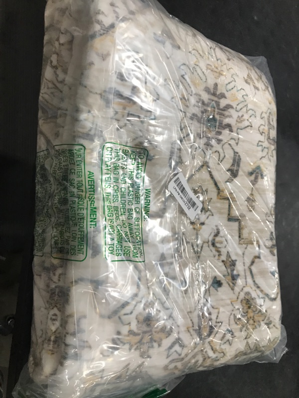 Photo 1 of HAJDCUTC Runner Rug 3'x8' Boho Hallway Rug Washable Rug Floral Runner Non Slip with Rubber Backing Thin Vintage Carpet Runner for Bedroom Bathroom Laundry Room Farmhouse Entryway, White