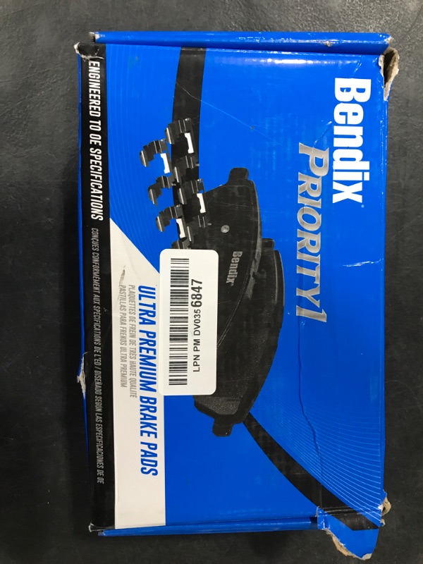 Photo 1 of Bendix Priority1 CFC1625 Ceramic Front Brake Pads for Acura ILX 2022-2016, RDX 2018-2013, RLX 2020-2014, Honda Accord 2017-2016, Civic 2020-2017