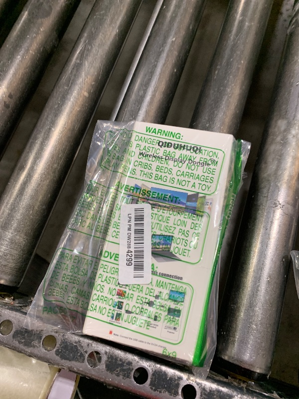 Photo 1 of 4K Wireless HDMI Display Dongle Adapter,miracast dongle, Video Mirroring Dongle Receiver, Used for Mac iOS Android Casting/Mirroring to TV/Projector/Monitor, Support Air-Play DLNA Miracast-Black