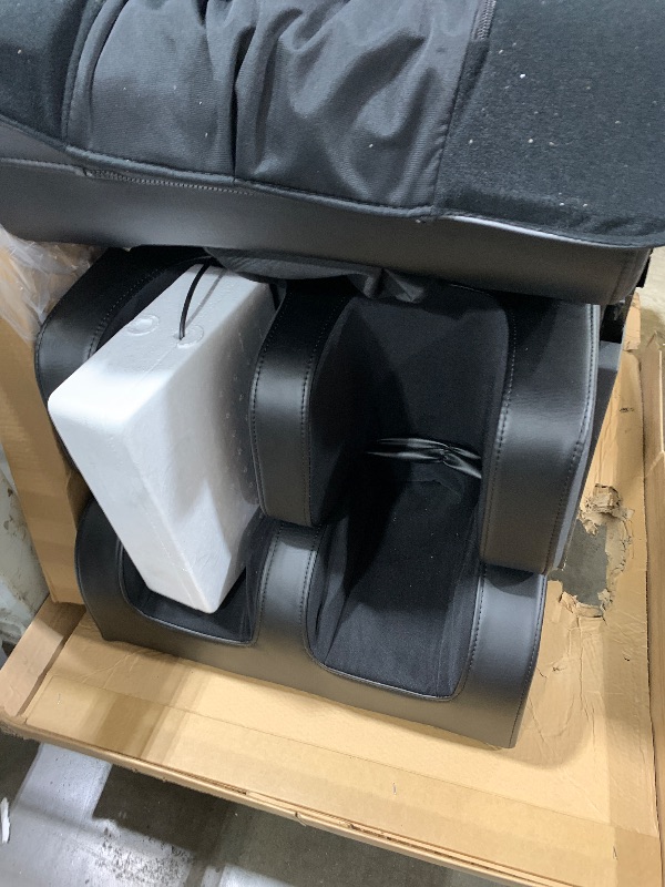 Photo 1 of Real Relax 2025 Massage Chair, Full Body Airbag, Dual core S Track, Zero Gravity with App Control and Heat Function