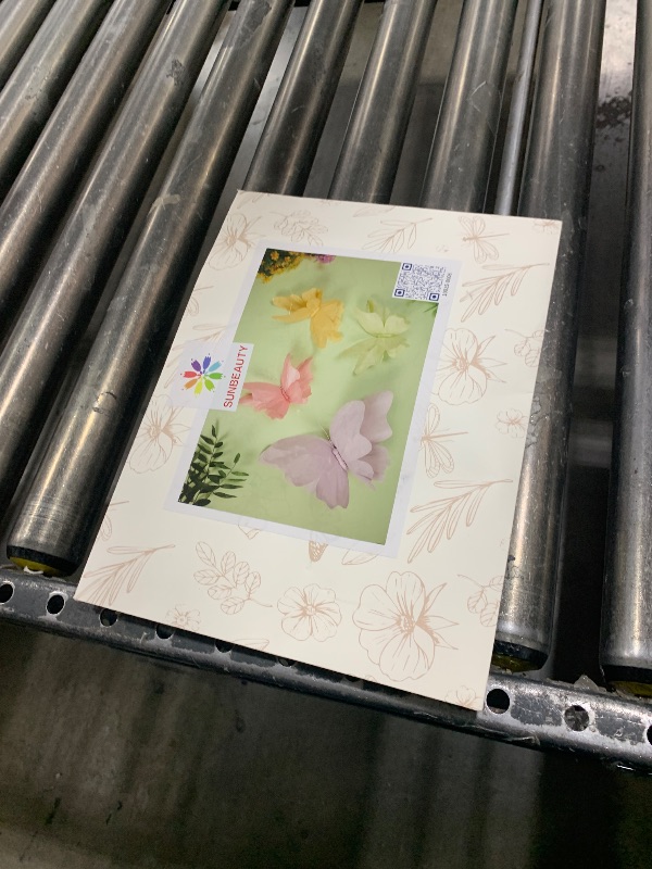 Photo 1 of SUNBEAUTY Butterfly Party Decorations, 3D Paper Butterfly Decoration, Hanging Paper Butterfly, Set of 4