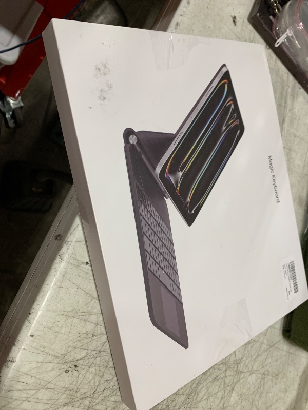 Photo 1 of Magic Keyboard for iPad Air 13 (M3 2025 / M2 2024) and iPad Pro 12.9 inch (6rd, 5th, 4th and 3th gen), Magnetic Keyboard Case with Multi-Touch Trackpad, Backlit Function