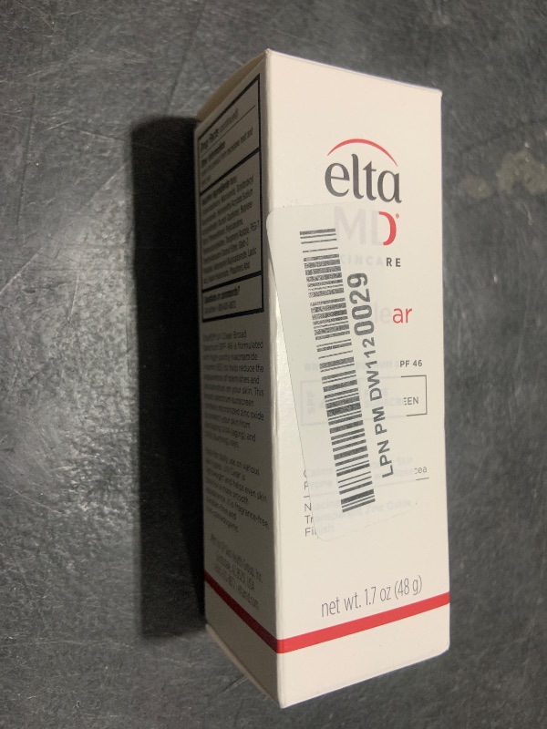 Photo 1 of EltaMD UV Clear Face Sunscreen SPF 46, Oil Free for Face with Zinc Oxide, Dermatologist Recommended Sunscreen Lotion, For Acne-Prone Sensitive Skin, 1.7 oz Pump