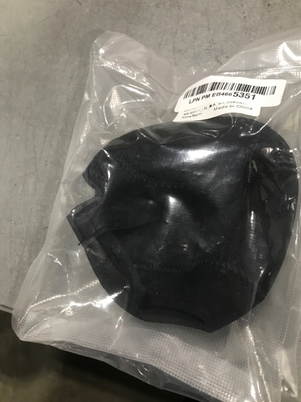 Photo 1 of Booms Fishing RC1 Neoprene Reel Cover, Round Baitcasting Reels Cover, Fit for 3.9" W x 3.3" D Reels, Large Size