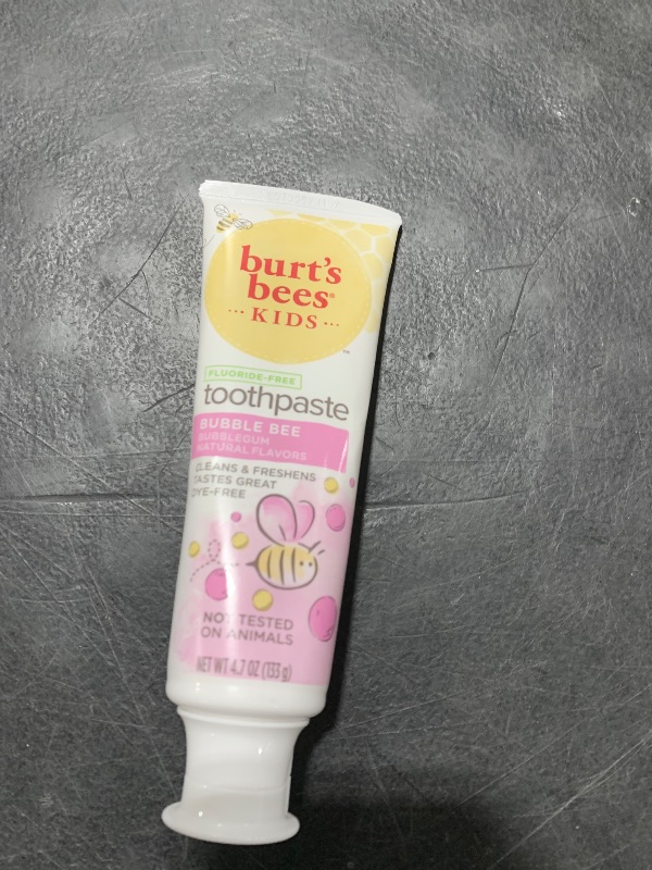 Photo 1 of kid tooth paste 