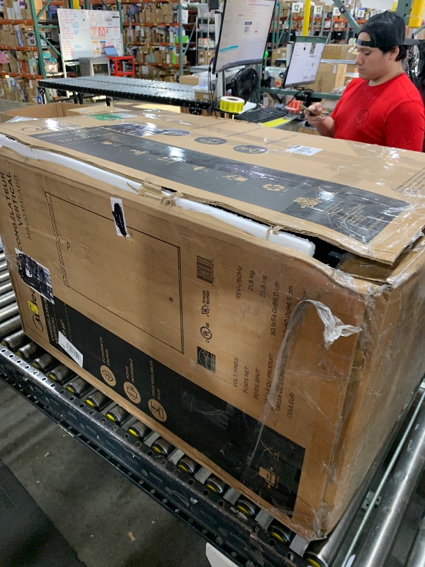 Photo 1 of Midea MRU03M2ABB Upright Freezer Large Black, 3.0 Cubic Feet