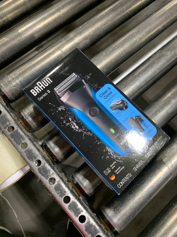 Photo 1 of Braun Electric Razor for Men, Series 3 310s Electric Foil Shaver, Rechargeable, Wet & Dry