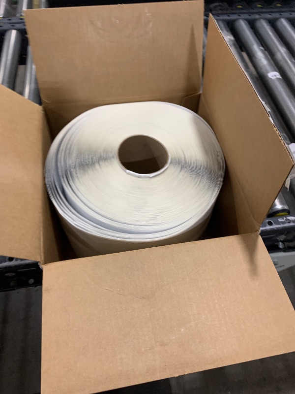 Photo 1 of DuPont Straight Flash VF 6" x 125' - Tyvek System