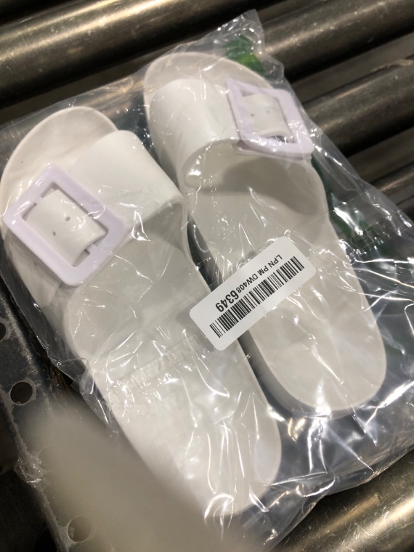 Photo 1 of L LOUBIT Cloud Slides for Women with Arch Support Pillow Soft Recovery Sandals Lightweight Summer Beach Slippers Non-Slip Shower Shoes White 39