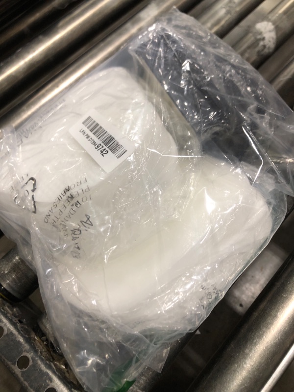 Photo 1 of 2 + 4 Pack Filters for Shark Vacuum Navigator Lift Away Filter Replacement NV350 NV351 NV352 NV355 NV356E NV360 UV440 UV540 CU500 XFF350 XHF350