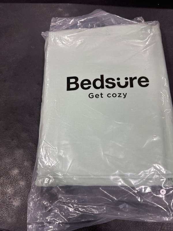 Photo 1 of bedsure tealcolor unknowsize bed cover duvet 