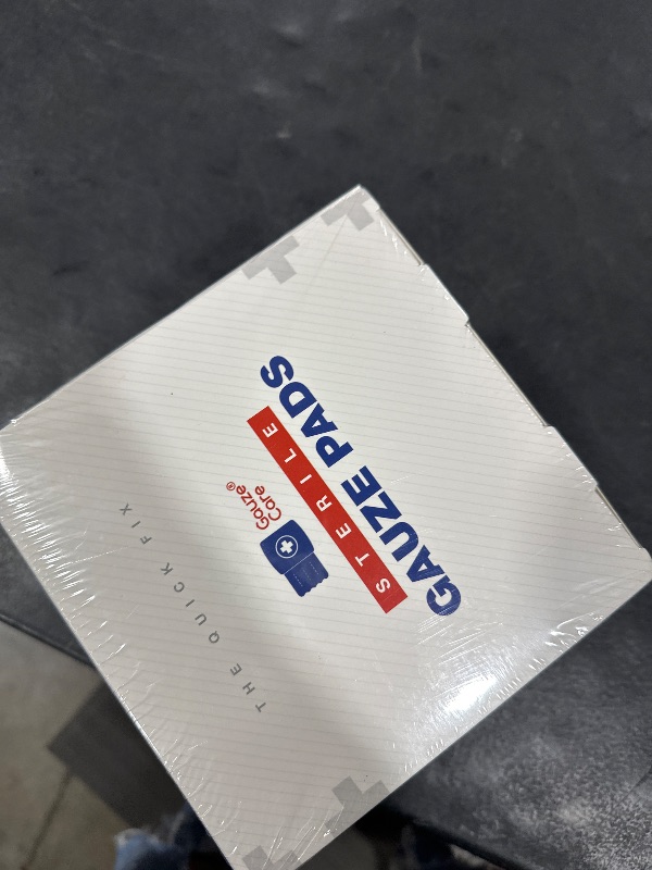 Photo 1 of 100pc Large Sterile Gauze Pads 4x4 Sterile for Wounds Bulk - 12ply Woven Gauze Sponges 4x4 Sterile - USP IV Breathable Mesh 4x4 Gauze Pads Sterile for Enhanced Absorption - First Aid Medical