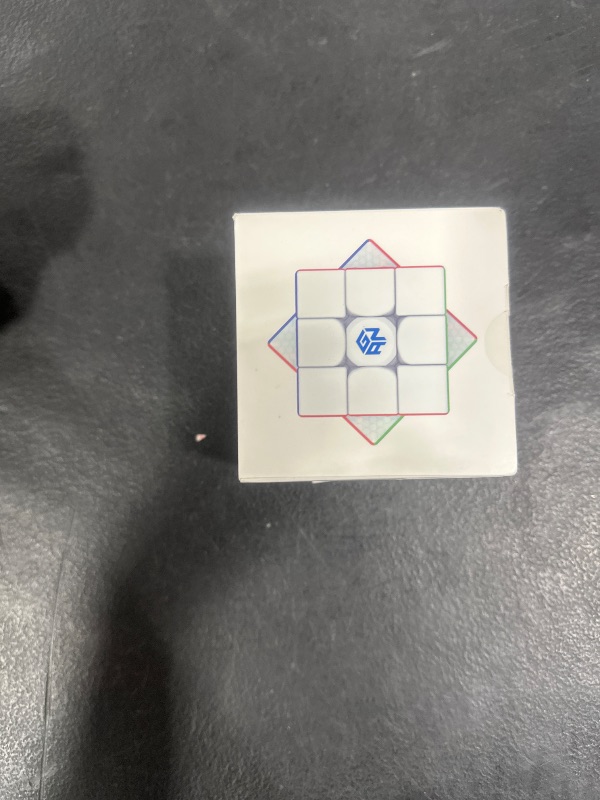 Photo 1 of GAN 356 R S 2, 3x3 Speed Cube Gans Classic Non-Magnetic Magic Cube Stickerless Puzzle Practice Solving Wing-Shaped Core 2.0, 90° Corner Cutting, Tension Adjustable, 356RS2