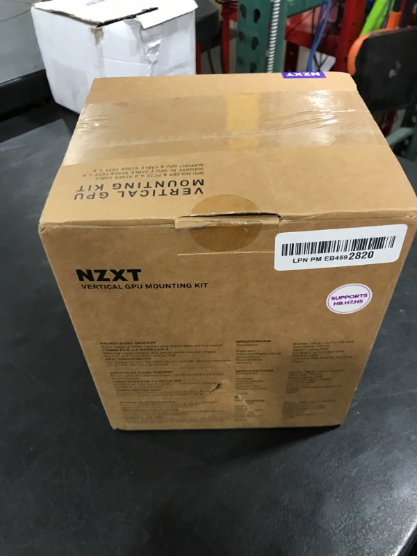 Photo 1 of NZXT Vertical GPU Mounting Kit - AB-RH175-W1-175 mm PCIe 4.0x16 Riser Cable - GPU Holder - Sturdy Steel Bracket - White
