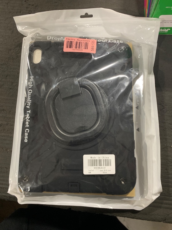 Photo 1 of ipad and screen protector