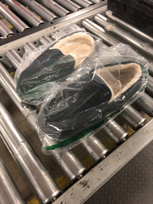 Photo 1 of Mens Moccasin Slippers Plush Indoor Outdoor House Bedroom Shoes with Soft Memory Foam Black 14 M US