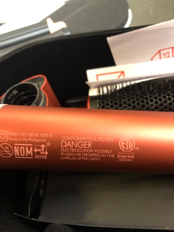 Photo 2 of Dyson Special edition Airwrap™ Complete long multi-styler in Strawberry bronze and blush pink with Detangling comb