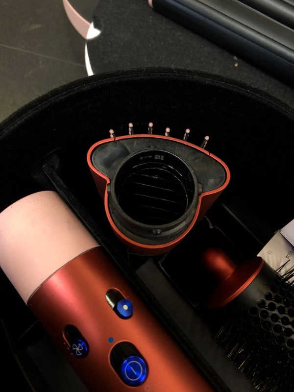 Photo 7 of Dyson Special edition Airwrap™ Complete long multi-styler in Strawberry bronze and blush pink with Detangling comb