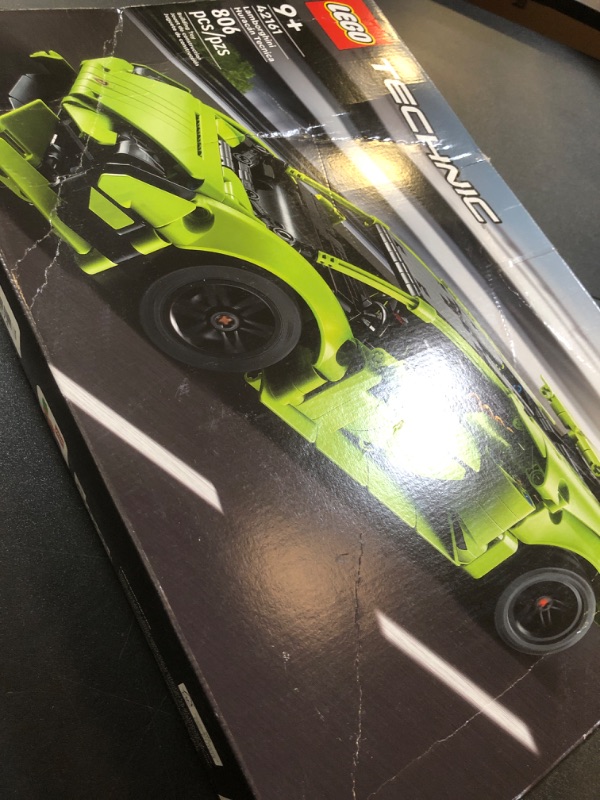 Photo 2 of LEGO Technic Lamborghini Huracán Tecnica Advanced Sports Car Building Kit for Kids Ages 9 and up Who Love Engineering and Collecting Exotic Sports Car Toys, 42161