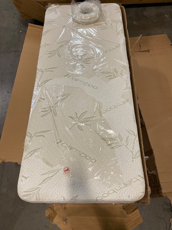 Photo 1 of 70"x30" Luxury Massage Bed ,Folding Bamboo Adjustable Massage Bed With Remote & Head Pillow Comfortable For Spa , Salon, Or Physical Therapy New
