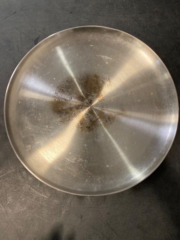 Photo 1 of Kichvoe Stainless Steel Pizza Pan: Round Pizza Tray 8 Inch Pizza Baking Sheet Crisper Pan Serving Plate Oven Bakeware for Pizza Pie Flat Bread