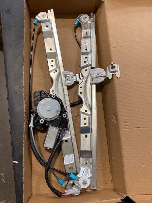 Photo 1 of 748-525 Front Right Passenger Side Power Window Lift Regulator with Motor/ 6 Pins Compatible with Nissan Pathfinder Armada 2004/ Armada 05-13/ Titan 04-10/ Infiniti QX56 04-10