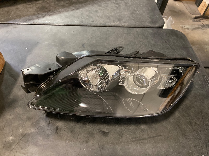 Photo 1 of For Mazda CX-7 Headlight 2010 2011 Driver Side For MA2518133 | EH44-51-0L0G