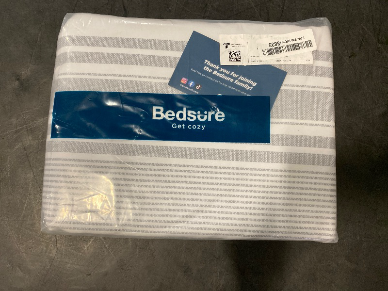 Photo 1 of Bedsure Duvet Cover King Size - Reversible Striped Duvet Cover Set with Zipper Closure, 3 Pieces Grey Bedding Set with 8 Corner Ties and 2 Pillow Shams 20"x36"