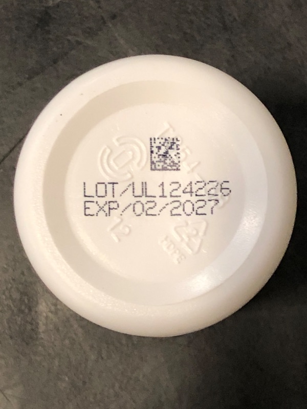 Photo 1 of Luxxe White