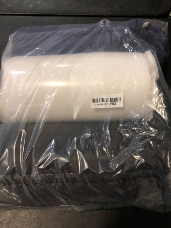 Photo 1 of Favoyard Outdoor Seat Cushion Set 24 x 24 Inch Waterproof & Fade Resistant Patio Furniture Cushions with Removable Cover, Handle and Adjustable Straps for Chair Sofa Couch
