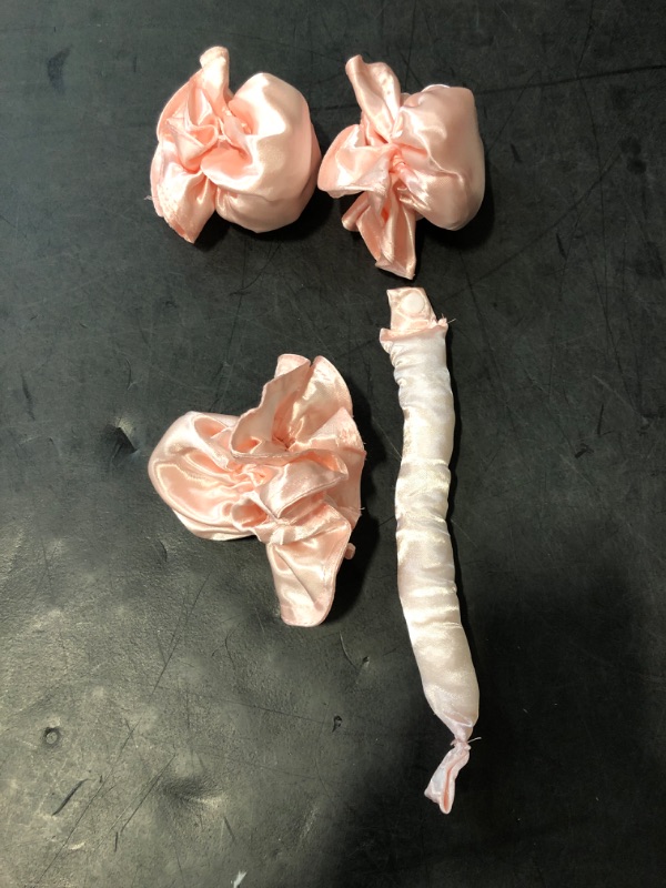 Photo 1 of 6 Pcs Heatless Hair Curling Set with Satin Overnight Headbands - Creates Beautiful Curls Without Heat Damage (pale pink)