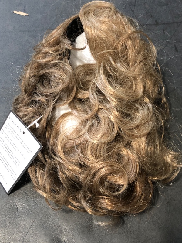 Photo 1 of Wiginway Women Short Curly Heat Resistant Synthetic Hair Wigs Big Curly Dark Blonde Fashion Wigs 8 Inch