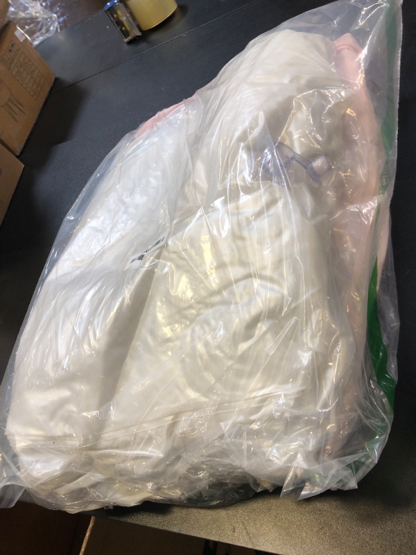 Photo 1 of Motionchic 2 Pack Inflatable Seashell Pool Float with Pearl Ball 55 Inch Birthday Cute Pool Floats Pool Lounge Floats for Adults Summer Pool Beach Swimming Ocean Theme Party (White and Pink)