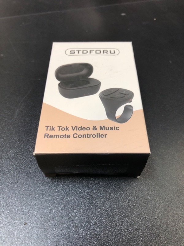Photo 1 of STDFORU TikTok Scrolling Ring Bluetooth Camera Remote Control Scroller Ring Auto Clicker for Live TIK Tok Scrolling Ring for iPhone Android (Black)