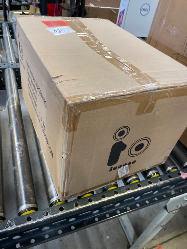 Photo 1 of I00000 700Pcs Rose Gold Dinnerware Set, Plastic Dinnerware Set Perfect for 100 Guests Include: 200 Rose Gold Rim Plates, 100 Paper Napkins, 100 Cups, 100 Plastic Silverware Set for Party