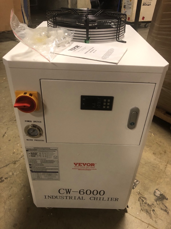 Photo 2 of VEVOR Industrial Water Chiller, CW6000, Industrial Water Cooler Cooling System with Compressor 15L Water Tank Capacity 65 L/min Max Flow Rate, for 2 Sets of 300W CO2 Laser Engraving & Cutting Machine
