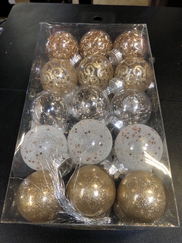 Photo 2 of YYHUAWU Clear Christmas Ball Ornaments Set, 30pcs 2.36" Shatterproof Large Clear Plastic Hanging Christmas Tree Ornaments Sets Ball Decorative with Stuffed Delicate Decorations- Champagne.