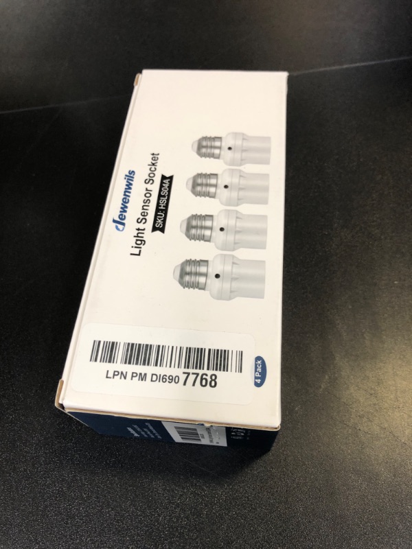 Photo 1 of DEWENWILS Light Sensor Socket, Dusk to Dawn Sensor Socket, Light Bulb Socket for Light Fixtures, Compatible with Incandescent/CFL/LED/Halogen Bulbs, 4 Pack