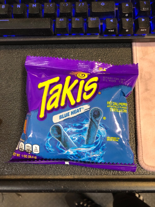 Photo 1 of Takis 1 oz  
EXP Feb 17 .2025