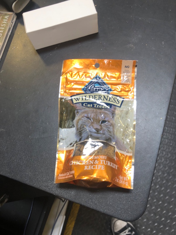 Photo 1 of Blue Buffalo of Wilderness Chicken and Turkey High Protein Soft Cat Treats, 2 Ounces Per Pack EXP FEB 26 2025