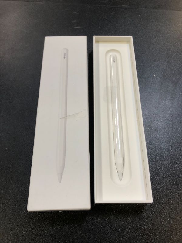 Photo 2 of Apple Pencil (2nd Generation): Pixel-Perfect Precision and Industry-Leading Low Latency