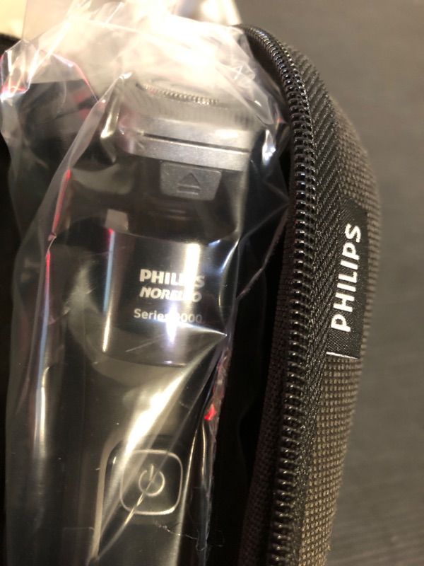 Photo 3 of Philips Norelco Shaver Series 9400 Wet and Dry Electric Shaver, with Lift and Cut Shaving System and SenseIQ Technology, Pop-up Trimmer, Model S9606/80