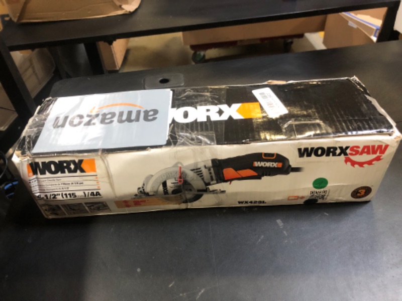 Photo 2 of Worx WX429L 4 Amp WORXSAW 4.5" Electric Compact Circular Saw