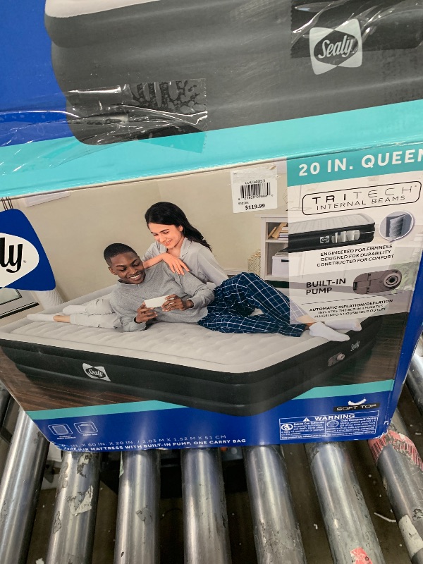 Photo 1 of Air mattress 20 inch queen with built in pump