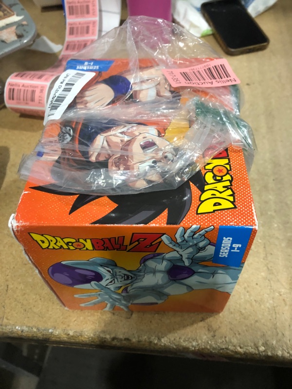 Photo 1 of Dragon Ball Z - Seasons 1 - 9 - Amazon Exclusive CR Box Set