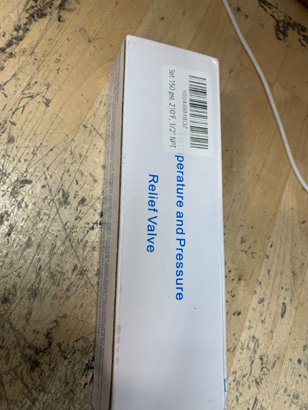 Photo 1 of LECLOC RV Water Heater Temperature & Pressure Relief Valve, 210°F 150 psi Thickened Brass Safety Relief Valve for Hot Water Heater Tank, Pressure Release Valve with Epoxy-Coated Probe, 1/2" NPT Thread