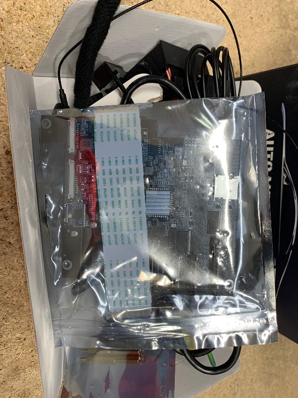 Photo 1 of ISUDAR PCM 3.1 Wireless Carplay & Android Auto Module for Porsche Panamera Cayenne Macan Cayman Boxster 911 718 Support Reverse Camera Parking Sensor Mirror Link Steering Wheel Control