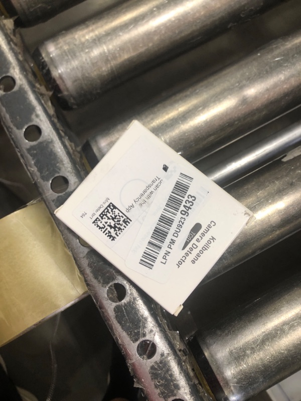 Photo 1 of Hidden-Camera-Detectors [2025 Upgraded] Anti-Spy Anti-Bug Camera Detector Spy Camera Finder,720H Rechargeable Battery Infrared Scanning Portable for Travel,Hotel,Bathroom,Office,Car,AirBnb(1 Pack)